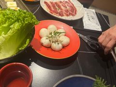 -山川小町·极番烧肉(新地假日广场店)
