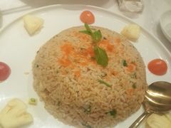 菠萝海鲜炒饭-闻见中国海南菜(K11店)