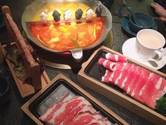 -湊湊火锅·茶憩(打浦桥日月光店)