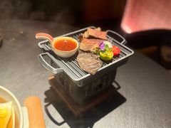 -蟹犇前•帝王蟹雪蟹(陆家嘴店)