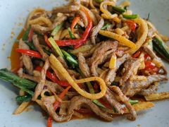 酸笋炒牛肉卷饼-云上千禾(水上店)
