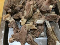 手抓羊肉-青海名吃尕张娃非遗烤肉(海湖总店)