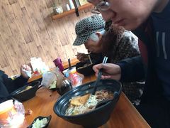 -花溪巷牛肉粉(泉城路店)