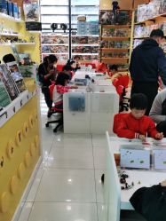 -Block Park 租乐高(D32店)