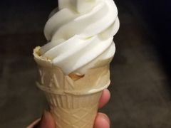 冰淇淋-胡马八破·川菜小馆(高新万达店)