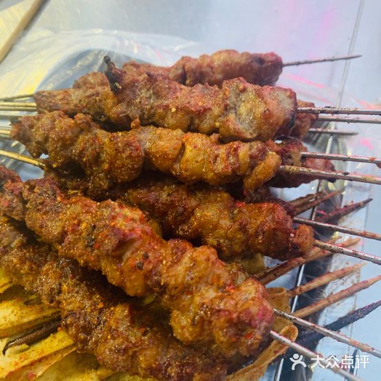 八方聚火锅肉串