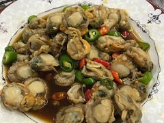 -臻鲜燕海鲜融合餐厅(金陵style店)
