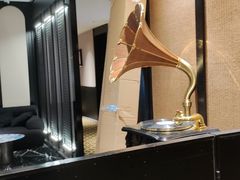 -万泊酒店(长沙五一广场国金中心店)