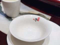 -蔼若春.传承三十年云南菜(金碧公园店)