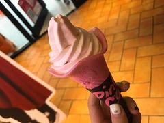 粉色甜筒-肯德基(鲁迅路店)