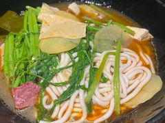 -万记麻辣烫国展总店