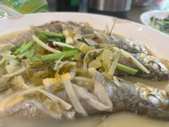 -健跳小海鲜(人民路店)