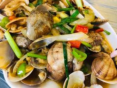 -覃记海鲜美食餐厅