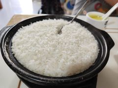 砂锅米饭-煲来饱去冷水鱼