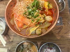 -成都你六姐·牛肉冒菜(城市集市合生汇店)