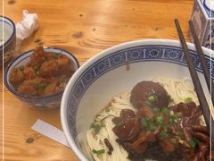 -沪西老弄堂面馆(定西路店)