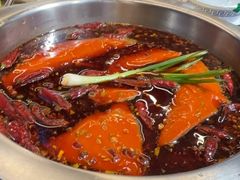 -李记称盘牛杂串串(广厦店)