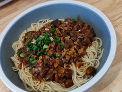 -老新隆牛肉锅贴(新街口店)