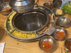 -姜虎东白丁烤肉(虹桥天地店)