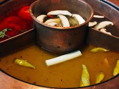 -滇釜火锅·能喝汤的火锅(车公庄店)