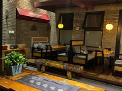 -苹果树下艺术餐厅(宋庄店)
