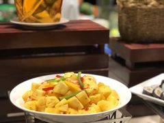 -元素自助餐厅·生蚝·海鲜·刺身(萝岗汇华希尔顿逸林酒店)