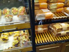 -向阳松鼠(三门井店)