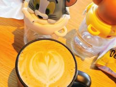 -星巴克臻选(上海合生汇1F店)