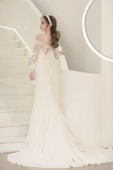 -艾米丽婚纱礼服