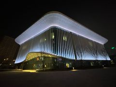 -上海游泳馆(地铁站)