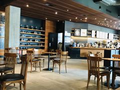 大堂-星巴克(天津工华道智慧山店)