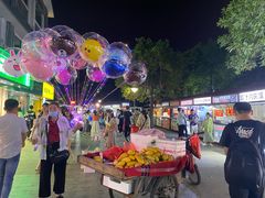 -南门头上美食街