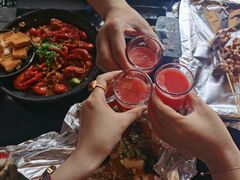 -何师烧烤Pro ·江湖川菜·小龙虾·精酿(太古里旗舰店)