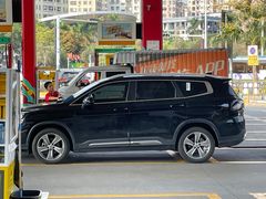 -冠德石油威程加油站