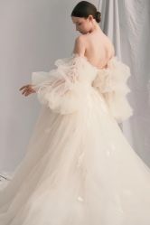 -艾米丽婚纱礼服