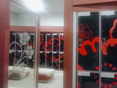 -裕龙汤泉