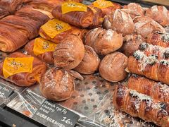 -BUTTERFUL&CREAMOROUS 黄油与面包(三里屯太古里店)