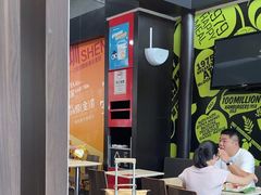 -麦当劳(深圳北站高铁店)