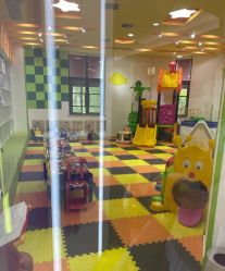 -趣童婴幼儿SPA母婴生活馆(孔雀城店)