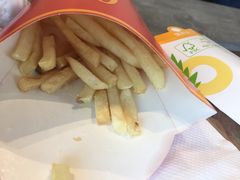 -麦当劳(展览路店)