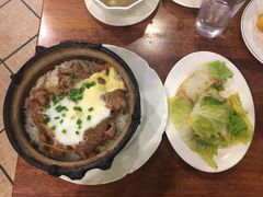 窝蛋牛肉煲仔饭-正德顺順德雙皮奶(中信店)