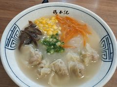 云吞鱼汤米线-冯不记米坊(凯德广场店)