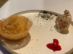 珊瑚汁金丝鸳鸯黑虎虾球-广州富力丽思卡尔顿酒店·丽轩·粤菜
