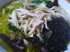 -越洋肖氏老米线(杨家坪店)