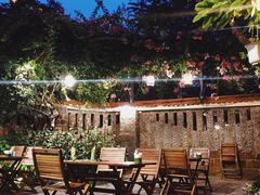 -Lam Vien Restaurant