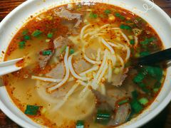 -遵义虾子张六羊肉粉(地王店)