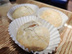 鲜肉月饼-巴黎贝甜(来福士店)