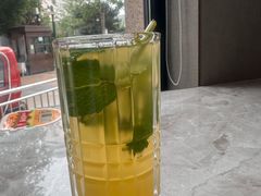 -必胜客(白石桥店)