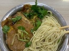-朝阳路拉面店