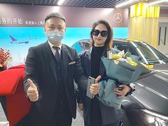 -上海星瀚奔驰4S店(红柳路店)